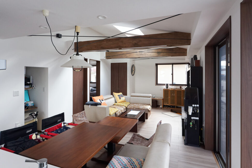 「プレハブ住宅の改修」画像